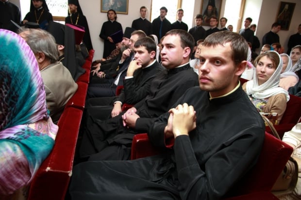 Полунощница – одно из вдохновенных богослужений Церкви