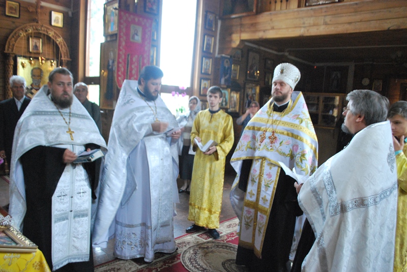 Викладач семінарії протоієрей Богдан Линник молитовно відзначив День Ангела