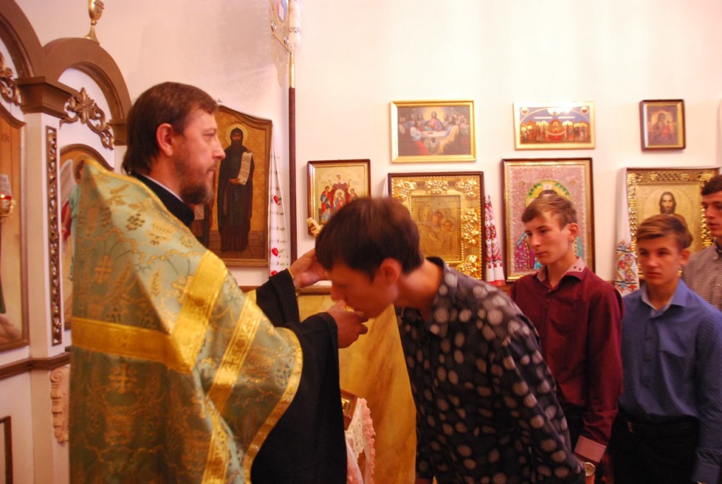 Молебень перед початком вступнтих іспитів у ВДС