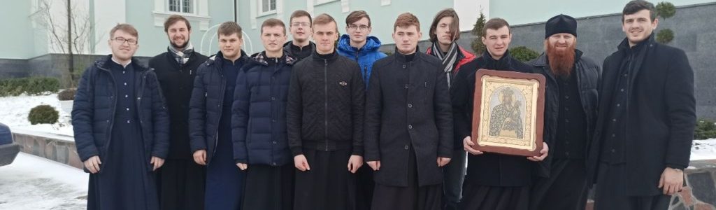 Хор Волинської духовної семінарії відвідав святині Рівненщини та Житомирщини