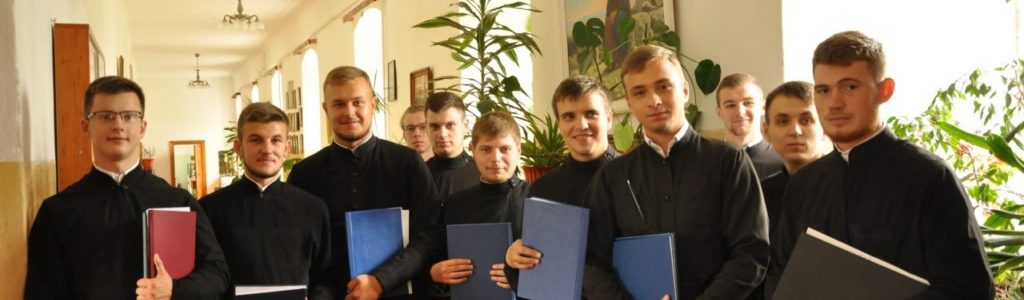 У ВДС випускники захистили бакалаврські роботи