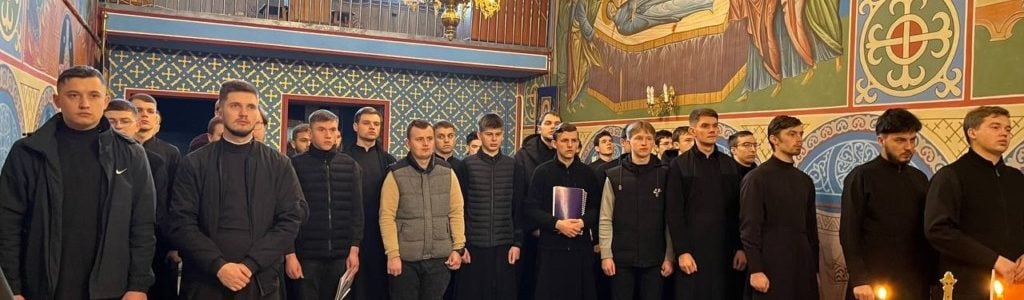 У третю річницю війни у ВДС відслужили панахиду і молебень