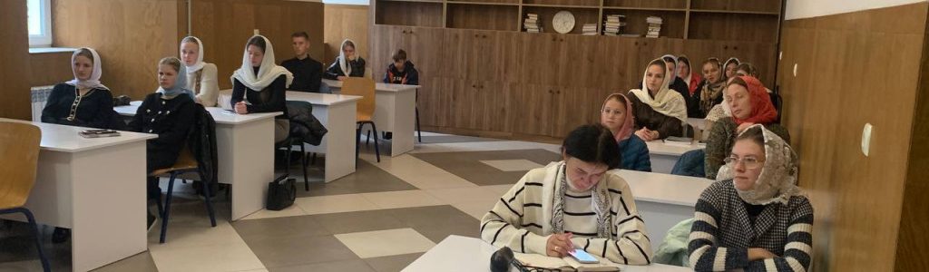 У ВДС розпочали роботу Курси церковного співу для мирян